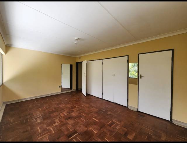 2 BEDROOM TOWNHOUSE FOR SALE IN THREE RIVERS PROPER